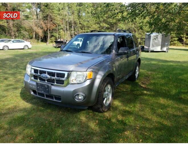 2008 Ford Escape XLT SUV at S and S Trailer Sales STOCK# 743 Photo 2